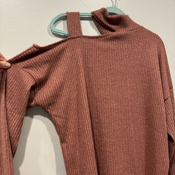 Vanilla Bay Mock Neck Sweater Ribbed Stretch Rust Asymmetrical Women sz Large - Picture 7 of 9